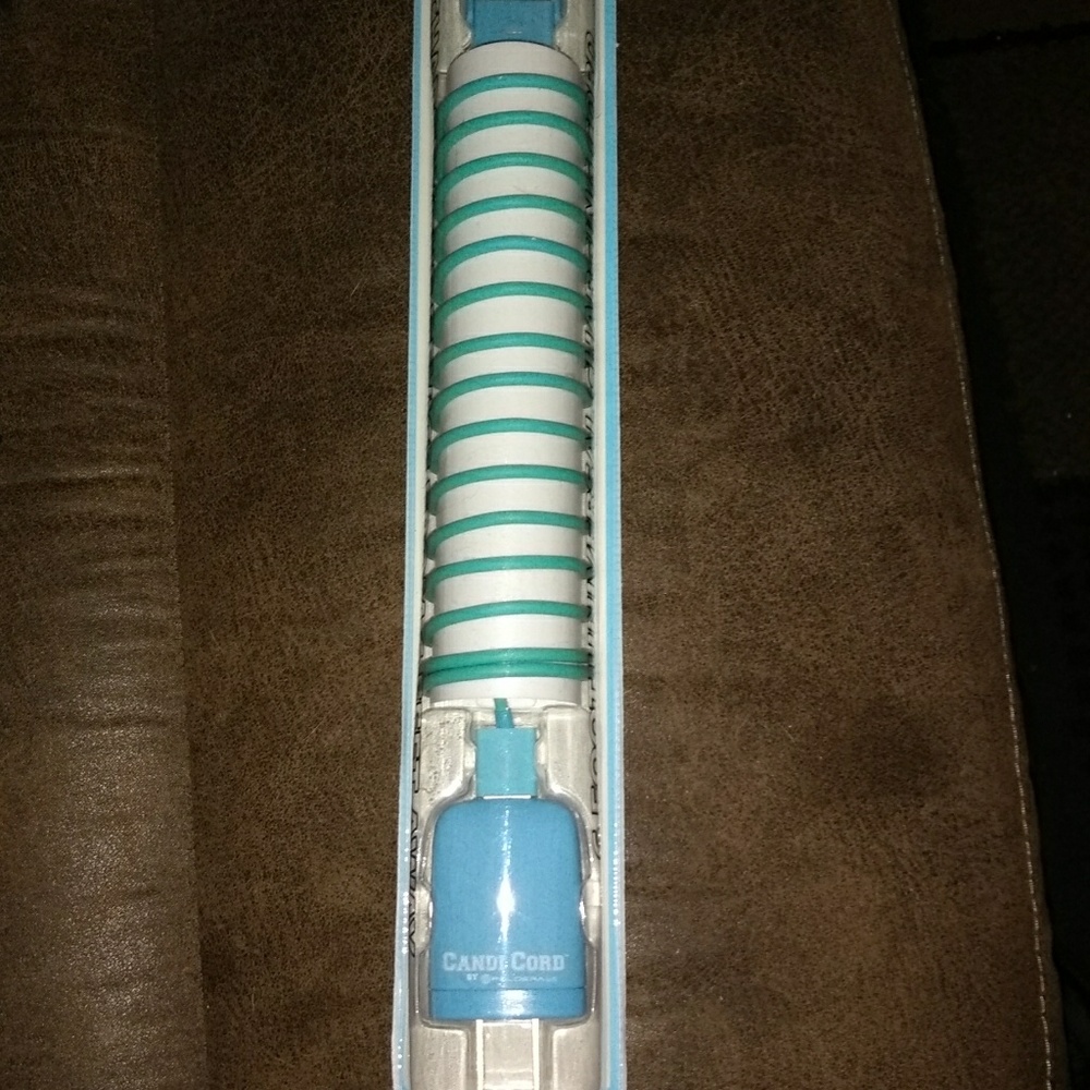 iKeep candi cord charger